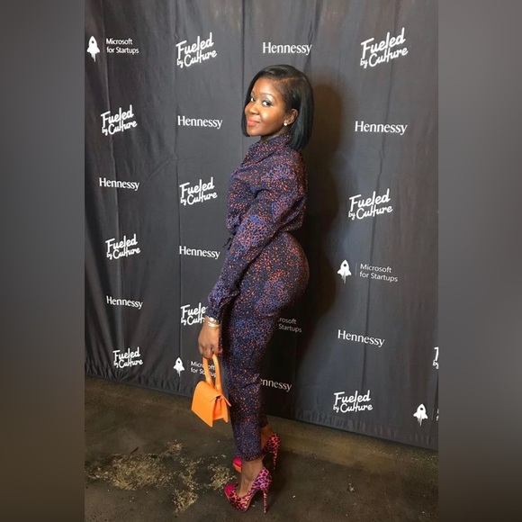 Beautiful Casadei Leopard Print Pumps - Picture 3 of 9